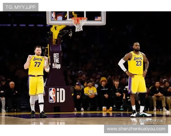 亚历山大爆发率队逆袭雷霆29分轻取湖人东契奇贡献全能数据表现